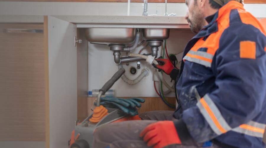Professional slab leak plumber services in Flora, MS